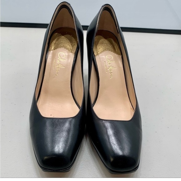 Cole Haan Women’s 10.5 B Black Leather Slip On Heel - Picture 1 of 5